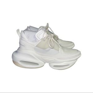 Brand new, never worn - Balmain Sneakers with tags & authenticity card